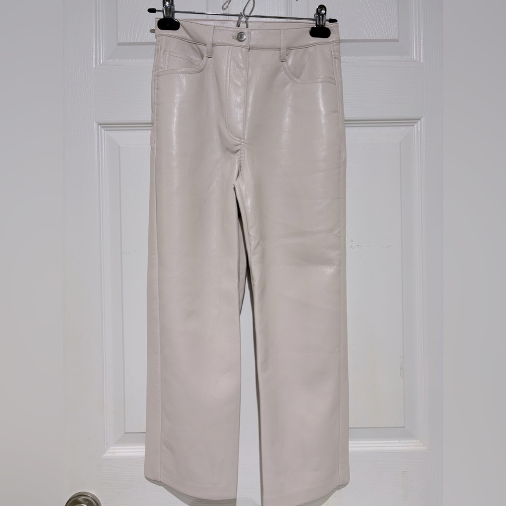Aritzia Wilfred  The Melina Pant High Waisted  Vegan Leather light pink